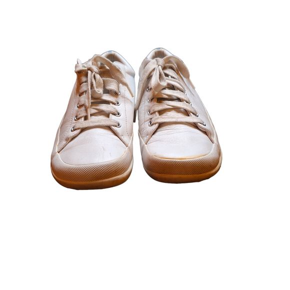 Aerosoles Women Size 8B White Fashion Sneakers Leather Sneak Out - Picture 1 of 11